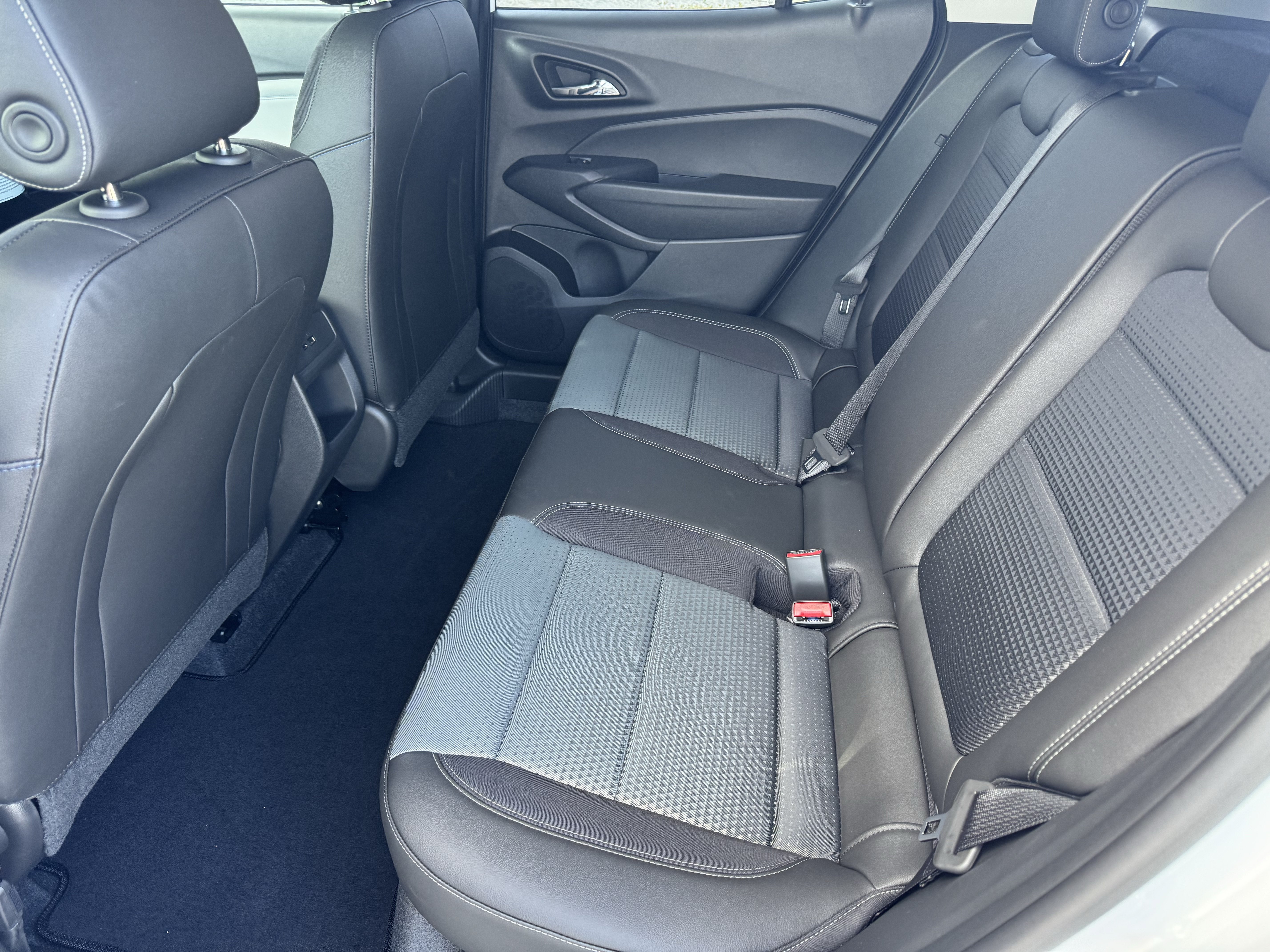 New 2026 Chevrolet Trax LT w/ Driver Confidence Package FWD image 15