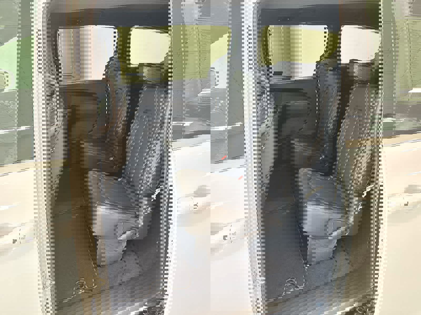 New 2026 Chrysler Voyager LX image 15
