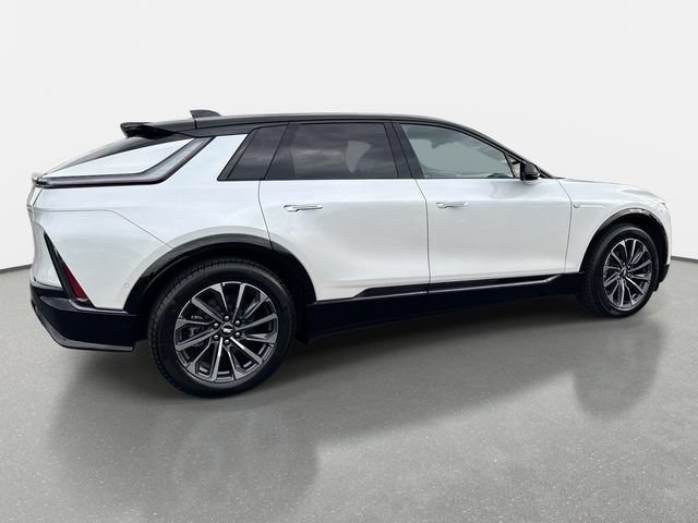 New 2025 Cadillac Lyriq Sport w/ LPO, Floor Liner Package AWD/4WD image 6