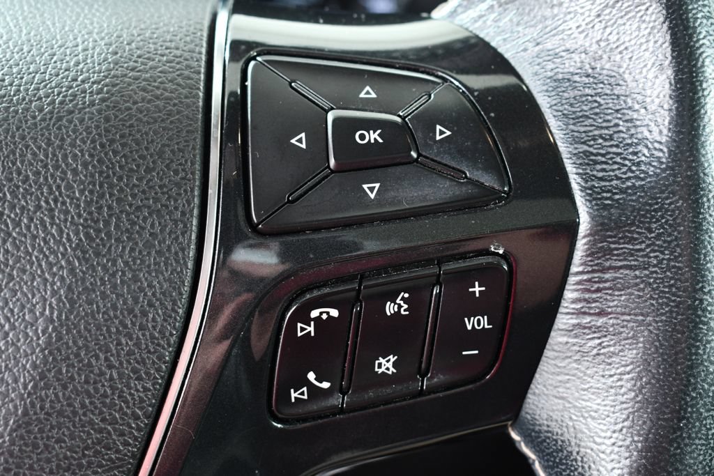 Used 2019 Ford Explorer Platinum AWD/4WD image 33