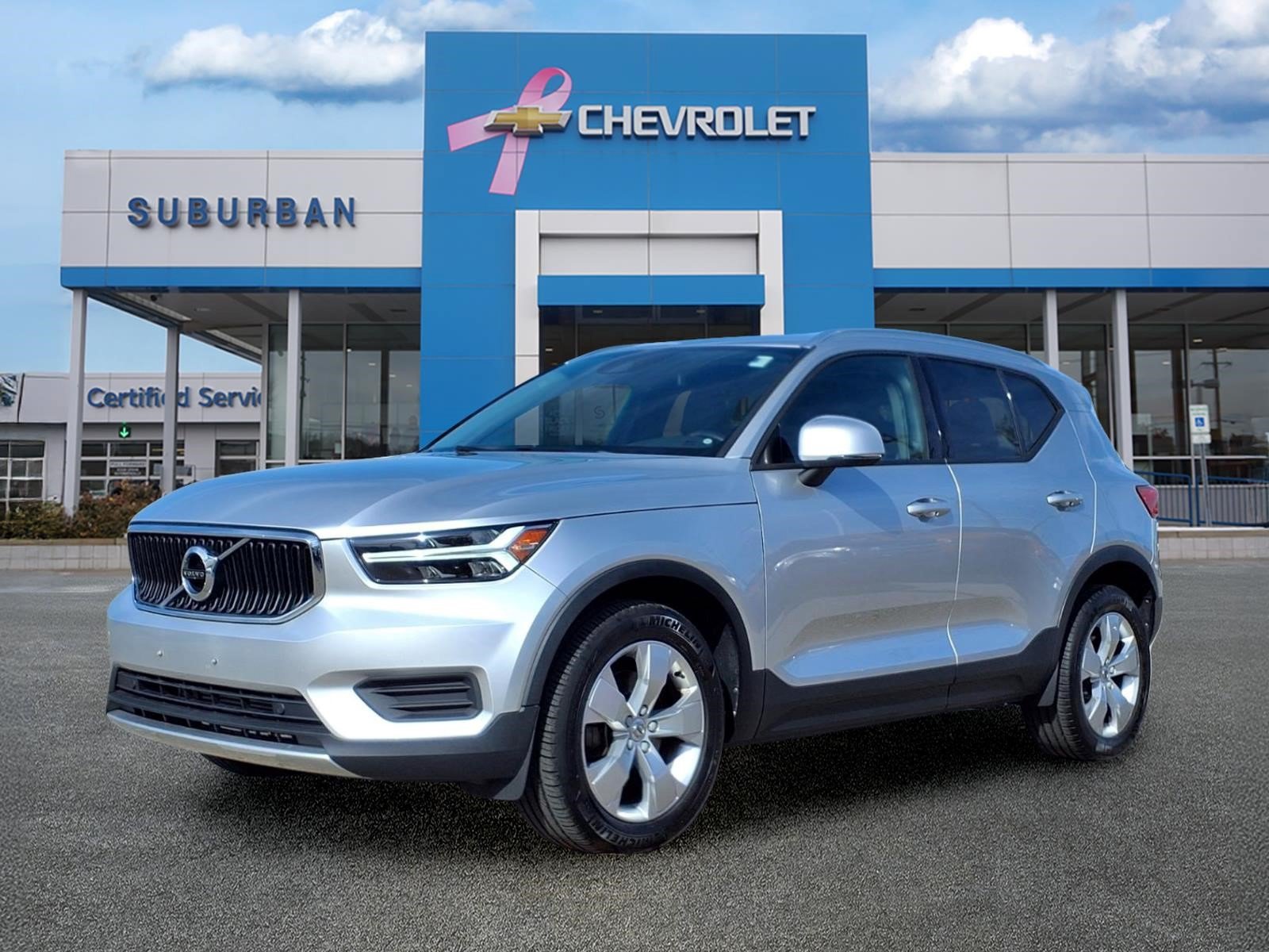 Used 2019 Volvo XC40 T5 Momentum