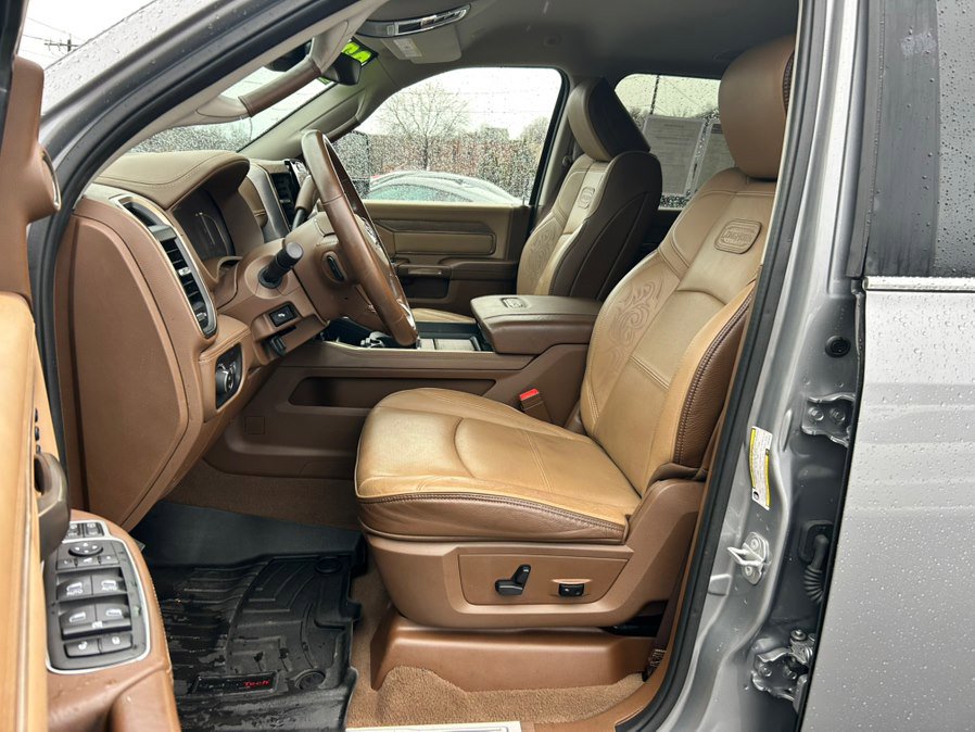 Used 2023 RAM 3500 Limited image 16