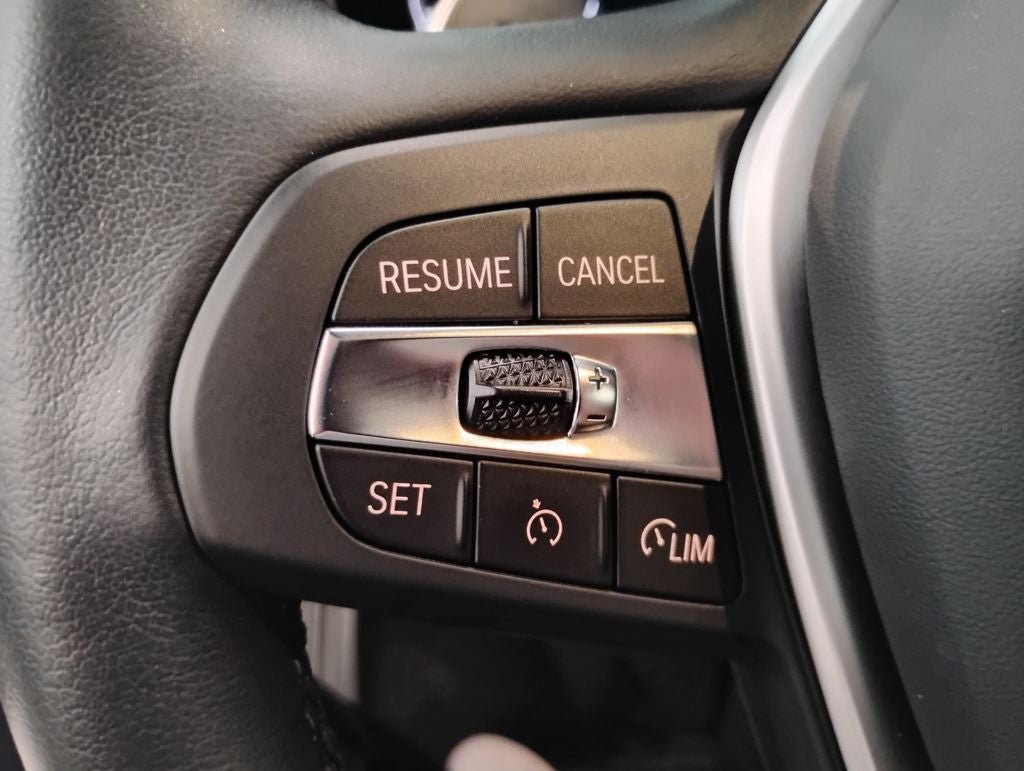 Used 2022 BMW 330e xDrive w/ Driving Assistance Package AWD/4WD image 16