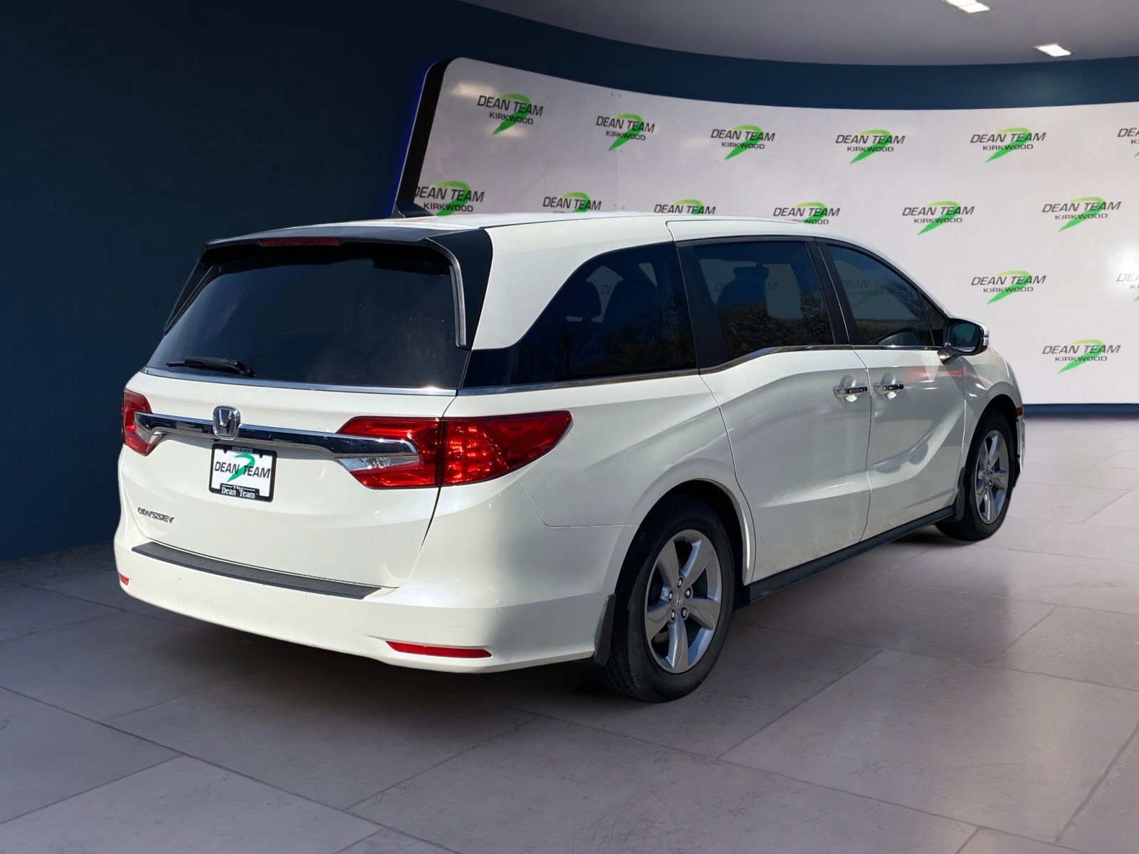 Used 2018 Honda Odyssey EX-L image 7