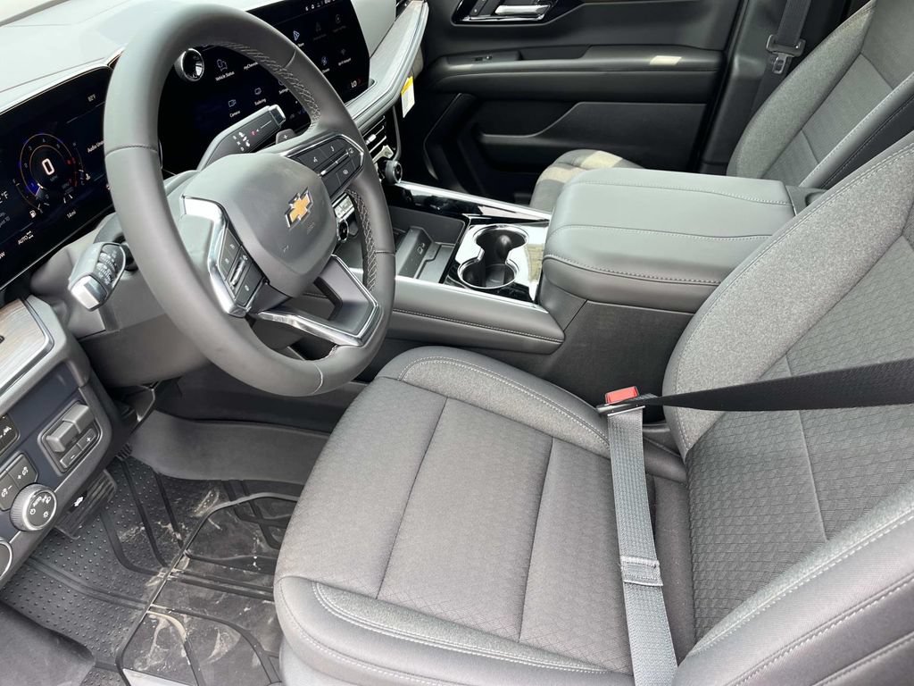 New 2026 Chevrolet Tahoe LS w/ LPO, Dark Essentials Package AWD/4WD image 22
