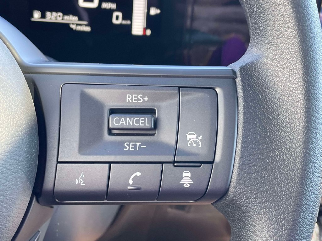 New 2027 Nissan Kicks SV AWD/4WD image 32