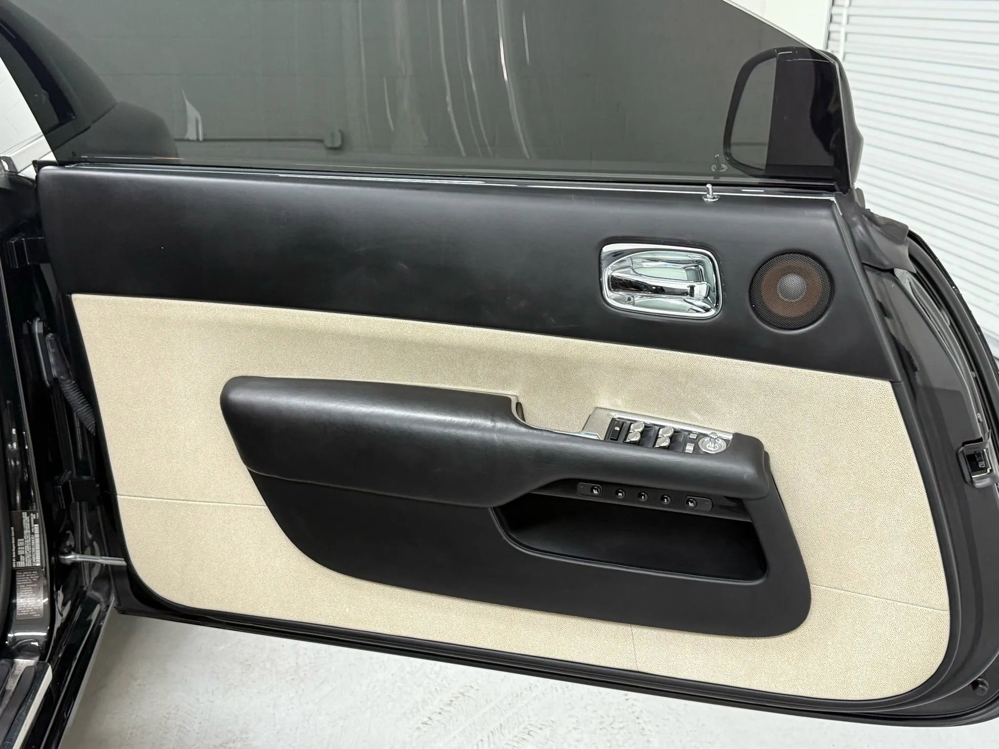 Used 2014 Rolls-Royce Wraith image 26