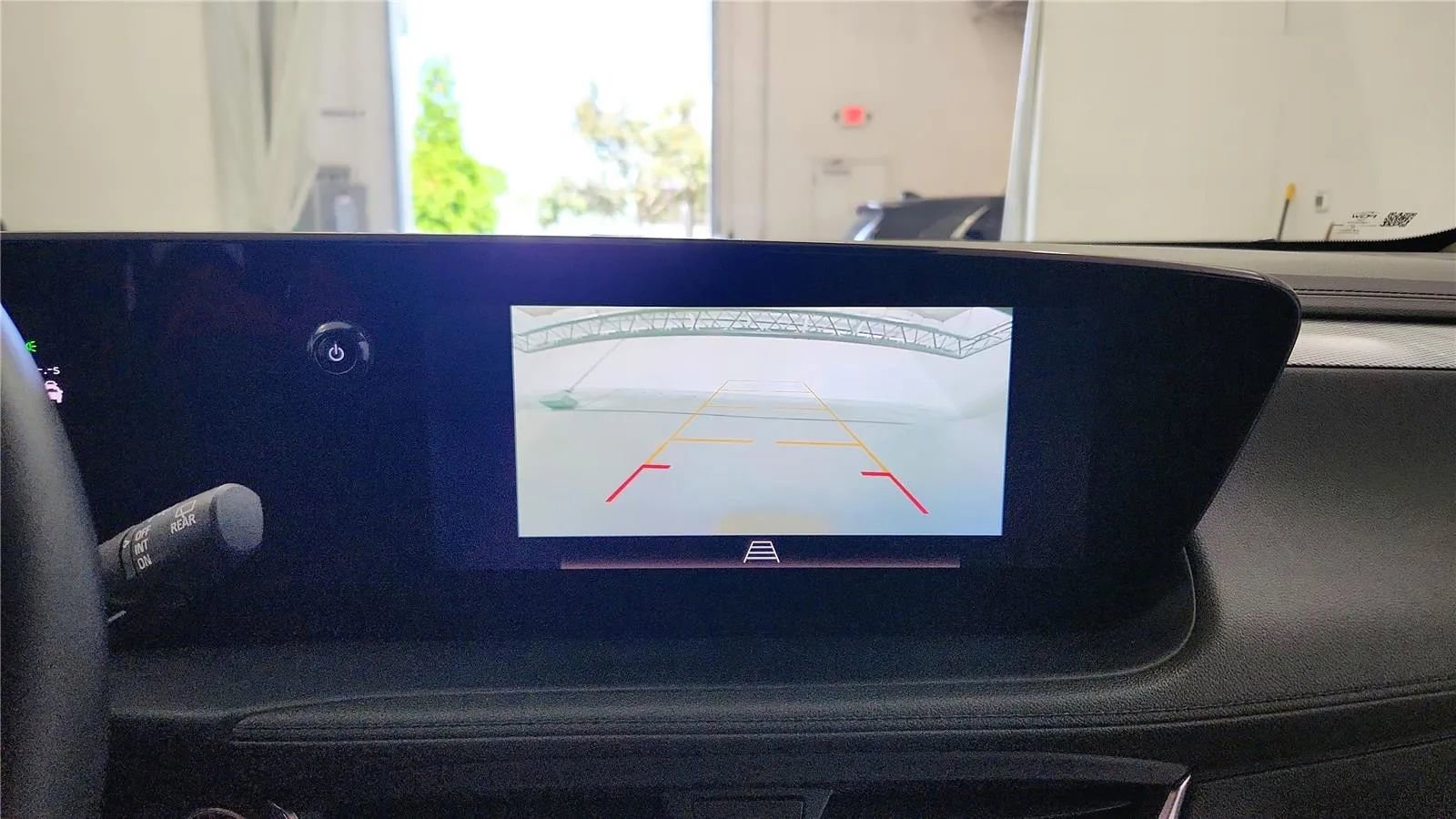 Used 2025 Buick Encore GX Preferred FWD image 25