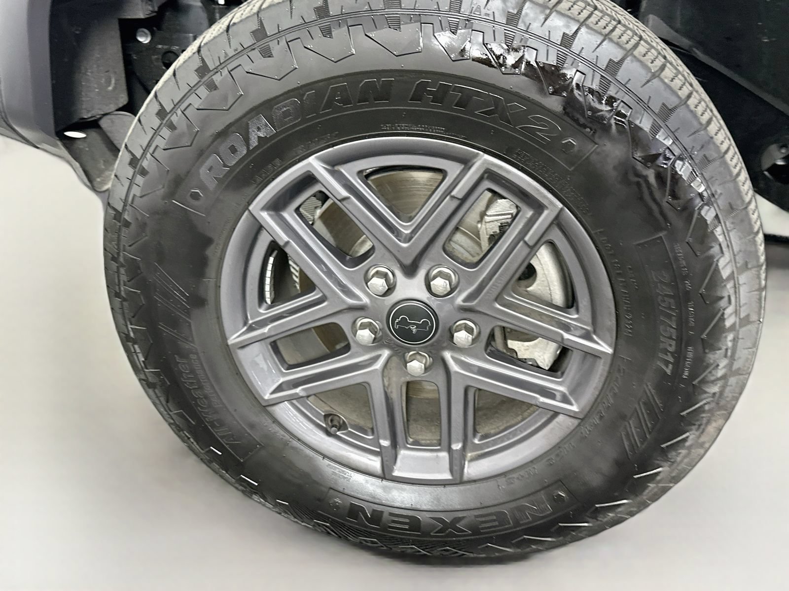 Used 2025 Jeep Wrangler Unlimited Sport AWD/4WD image 31