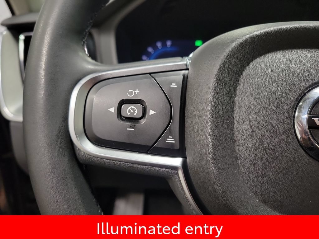 Used 2024 Volvo XC60 T8 Core AWD/4WD image 23