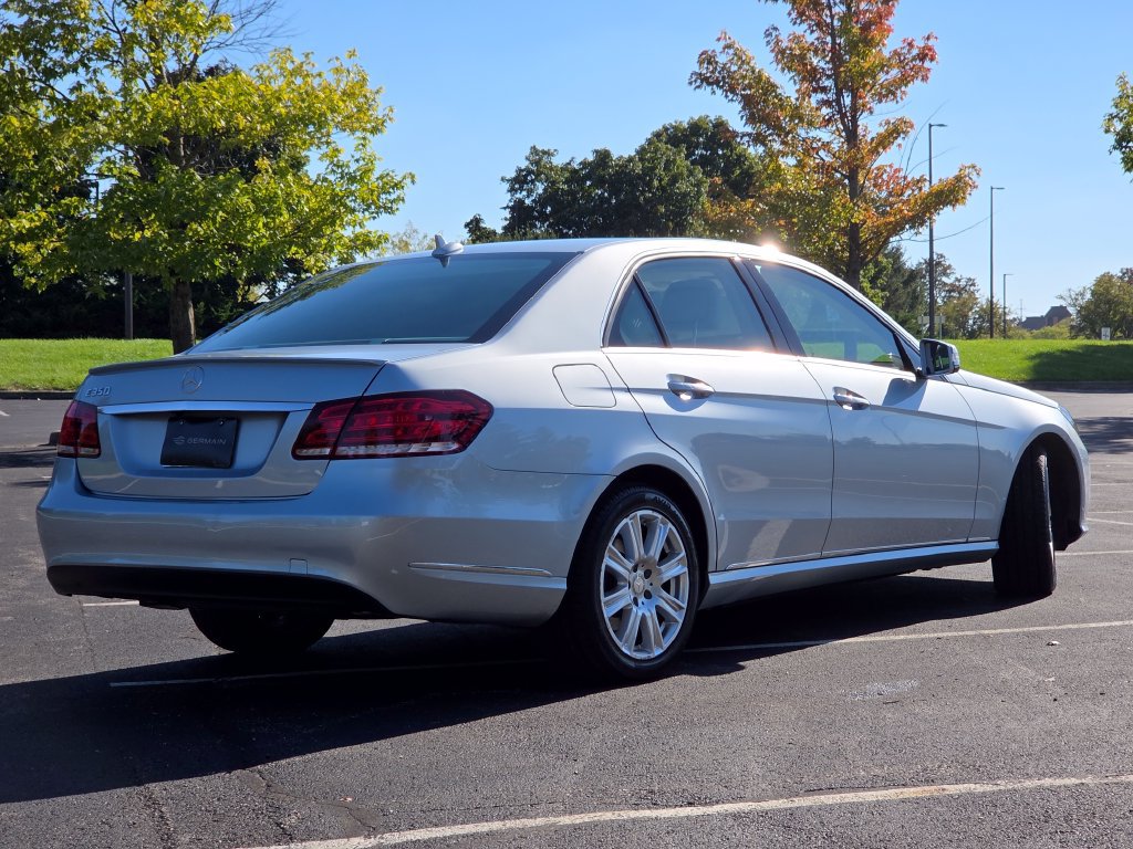 Used 2014 Mercedes-Benz E 350 Sedan image 28