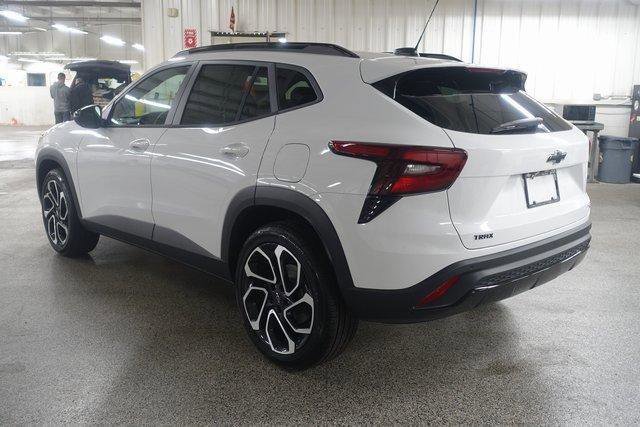 New 2026 Chevrolet Trax RS image 5