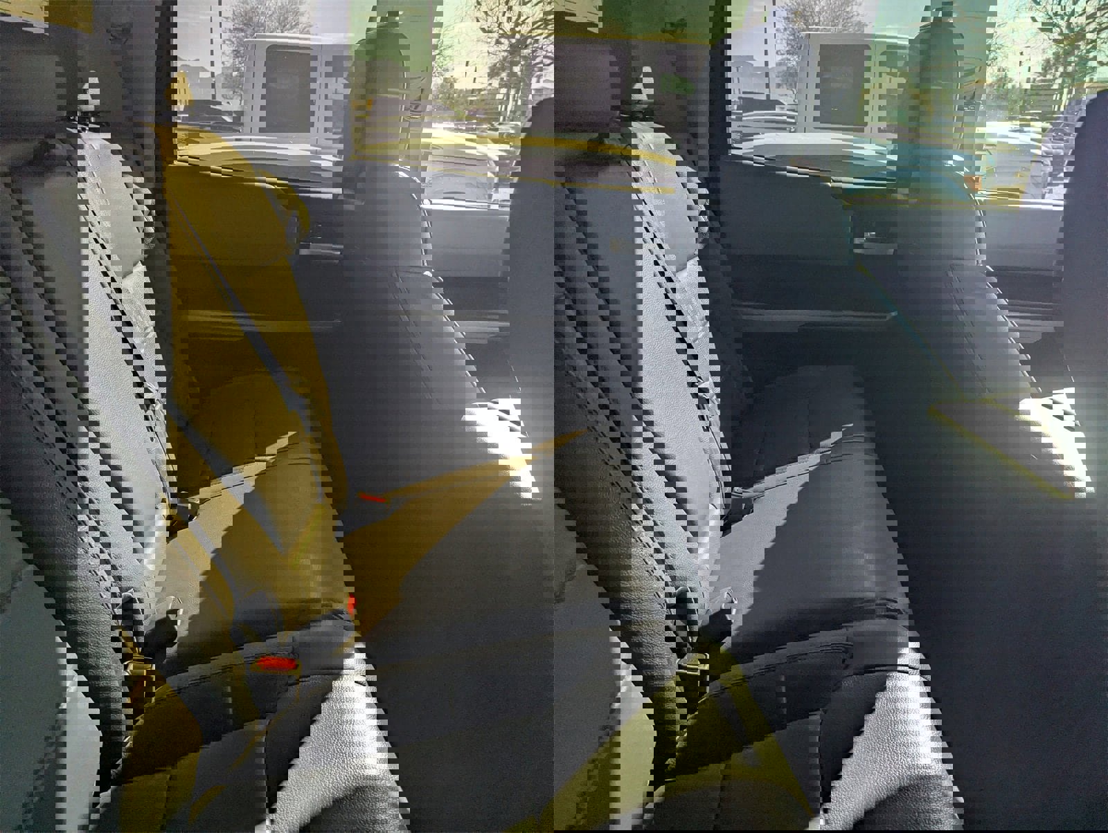 Used 2018 Toyota Tundra Limited w/ Limited Premium Package image 8