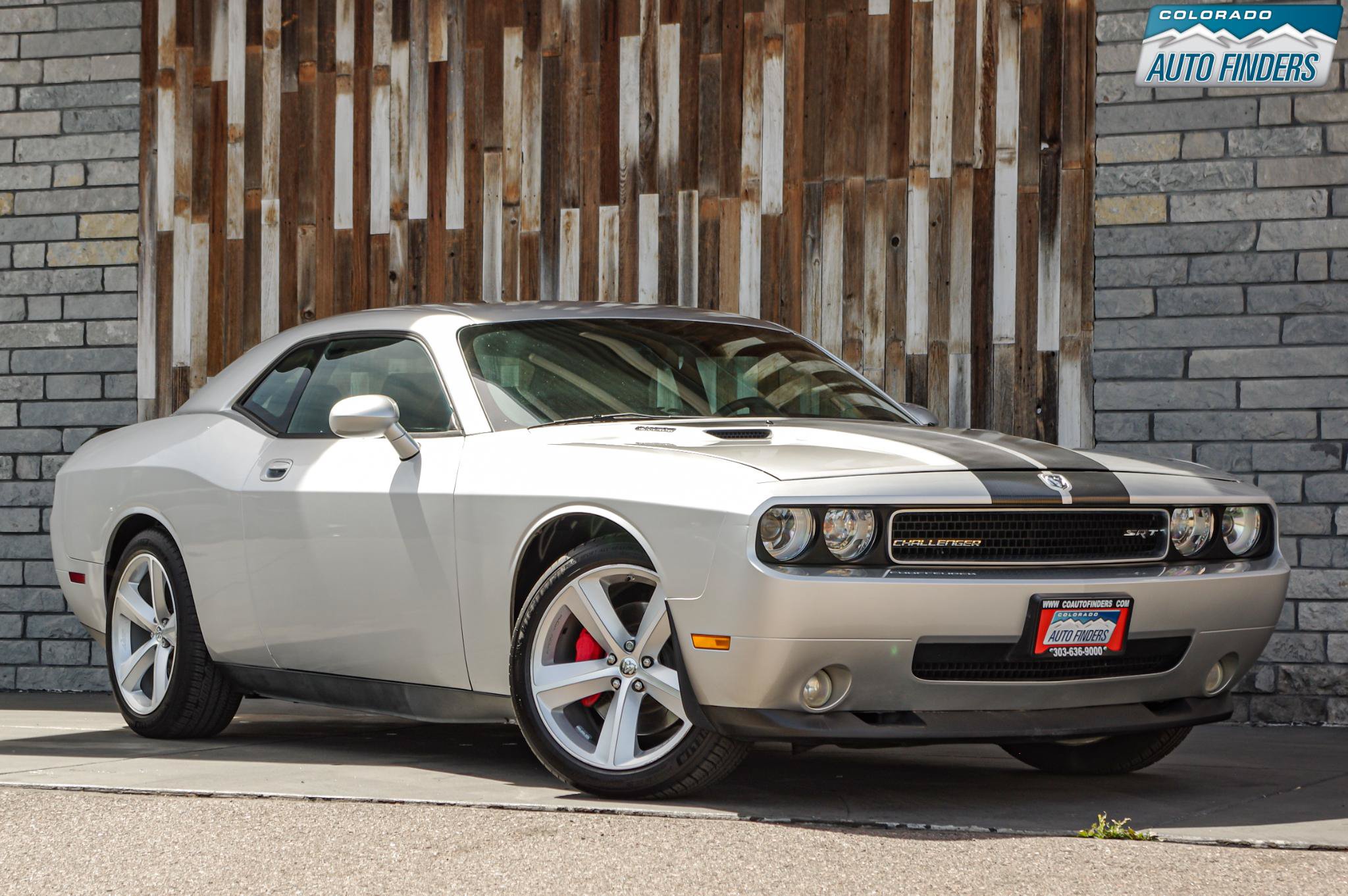 Used 2010 Dodge Challenger SRT8 w/ SRT Option Group II RWD image 9