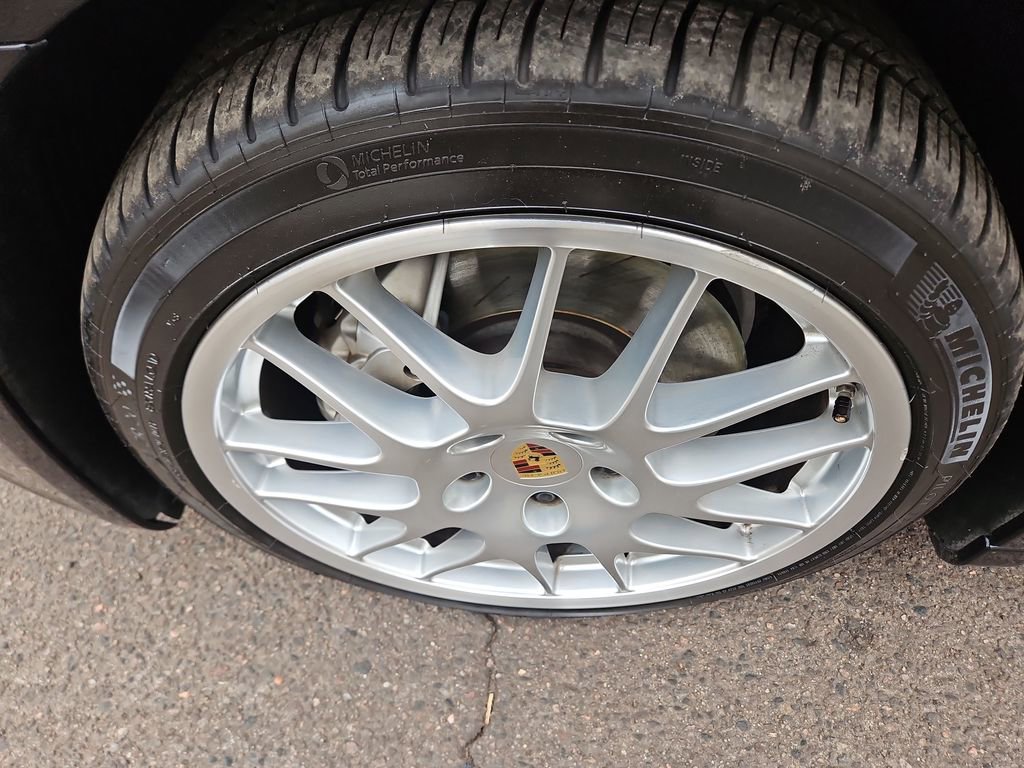 Used 2015 Porsche Panamera 4S image 26