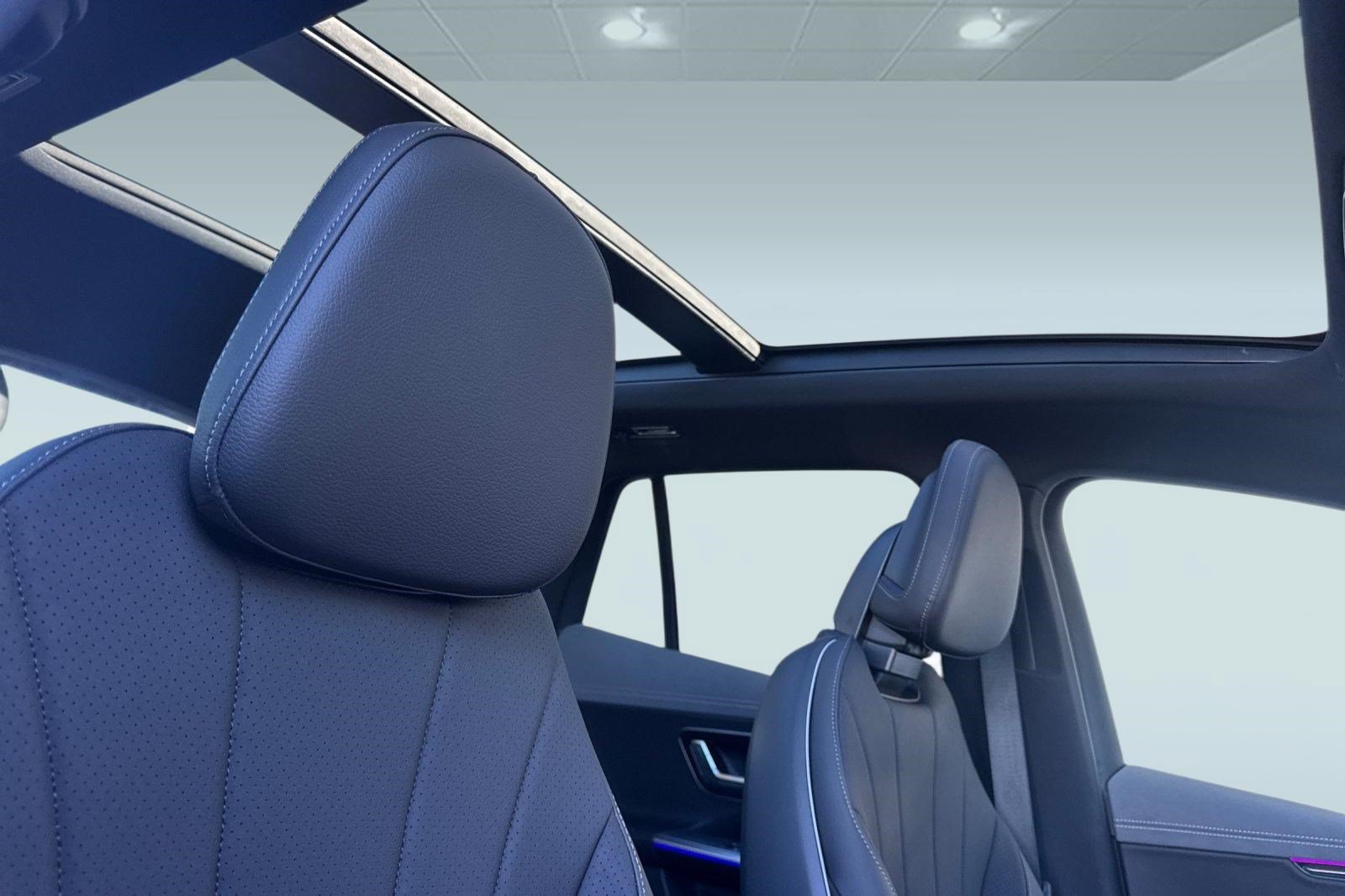 New 2027 Mercedes-Benz EQE 320 4MATIC SUV image 22