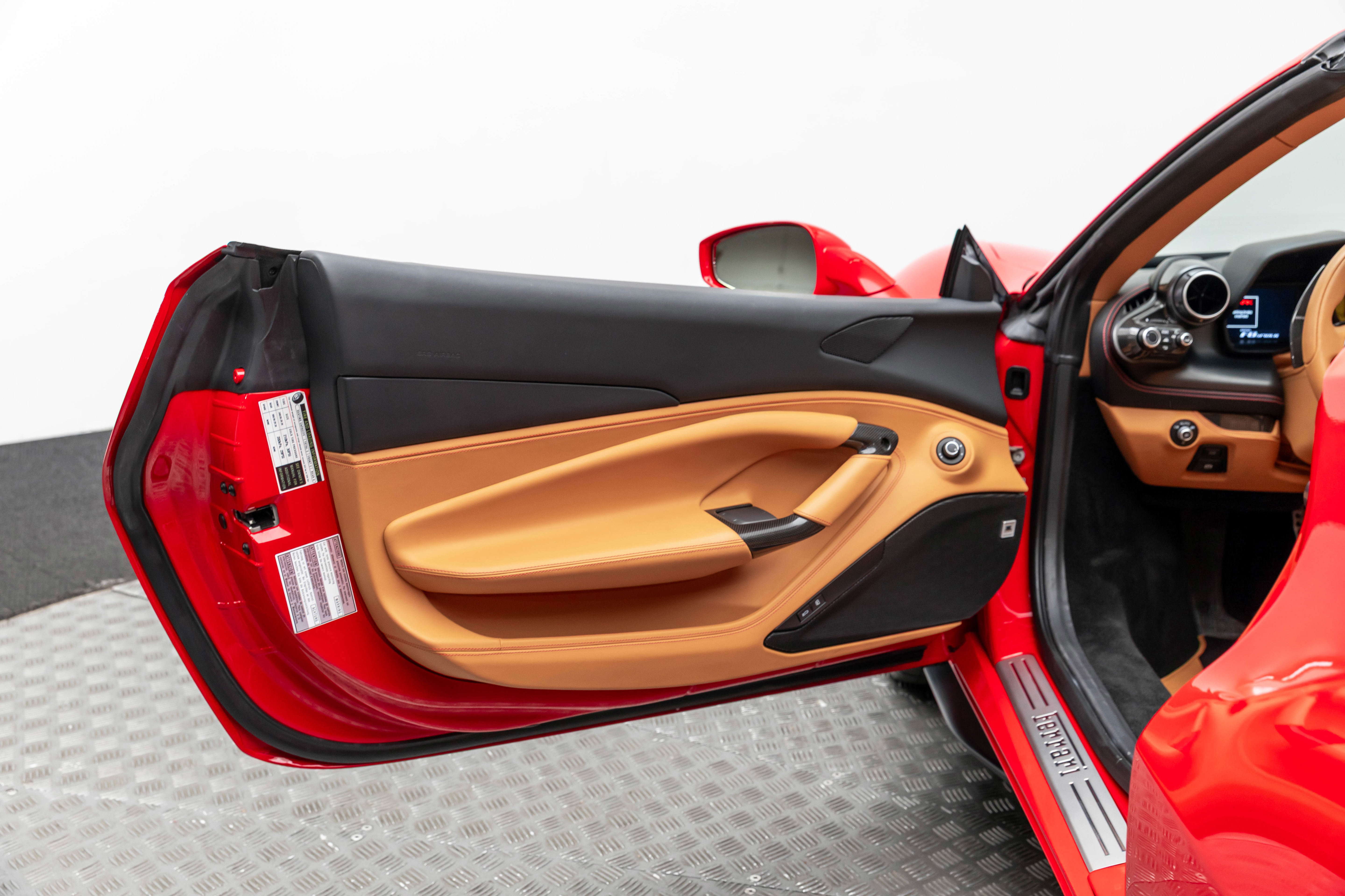 Certified 2022 Ferrari F8 Tributo image 12