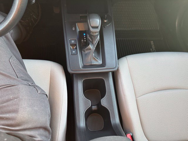 Used 2026 Toyota Corolla Cross L AWD/4WD image 19