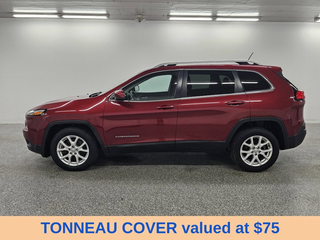 Used 2015 Jeep Cherokee Latitude w/ Comfort/Convenience Group FWD image 9