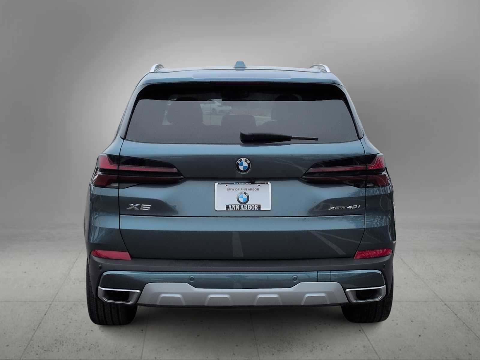 Certified 2025 BMW X5 xDrive40i w/ Executive Package image 7