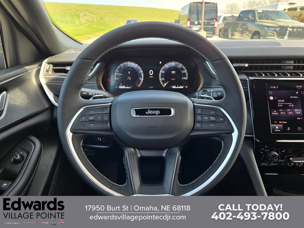 New 2026 Jeep Grand Cherokee L Laredo AWD/4WD image 17