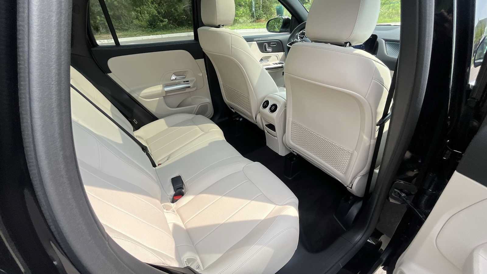 New 2026 Mercedes-Benz GLA 250 4MATIC image 12