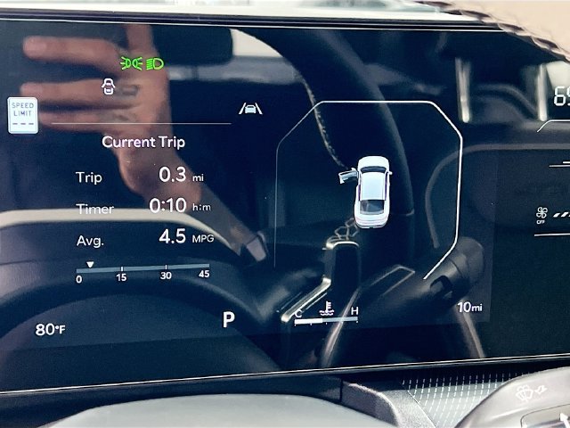 New 2025 Kia K4 EX w/ GT-Line Sunroof Package FWD image 12