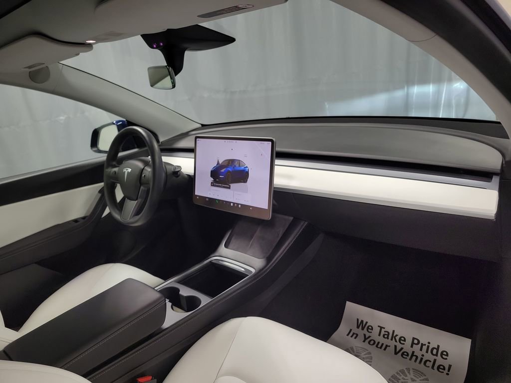 Used 2022 Tesla Model Y Performance image 26