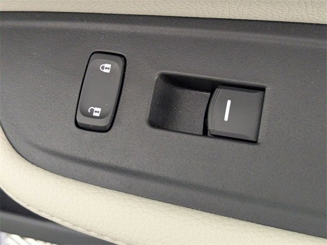 Used 2025 Honda Odyssey Touring image 38