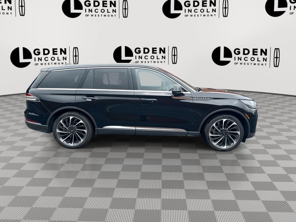 Certified 2025 Lincoln Aviator Reserve w/ Equipment Group 201A AWD/4WD image 9