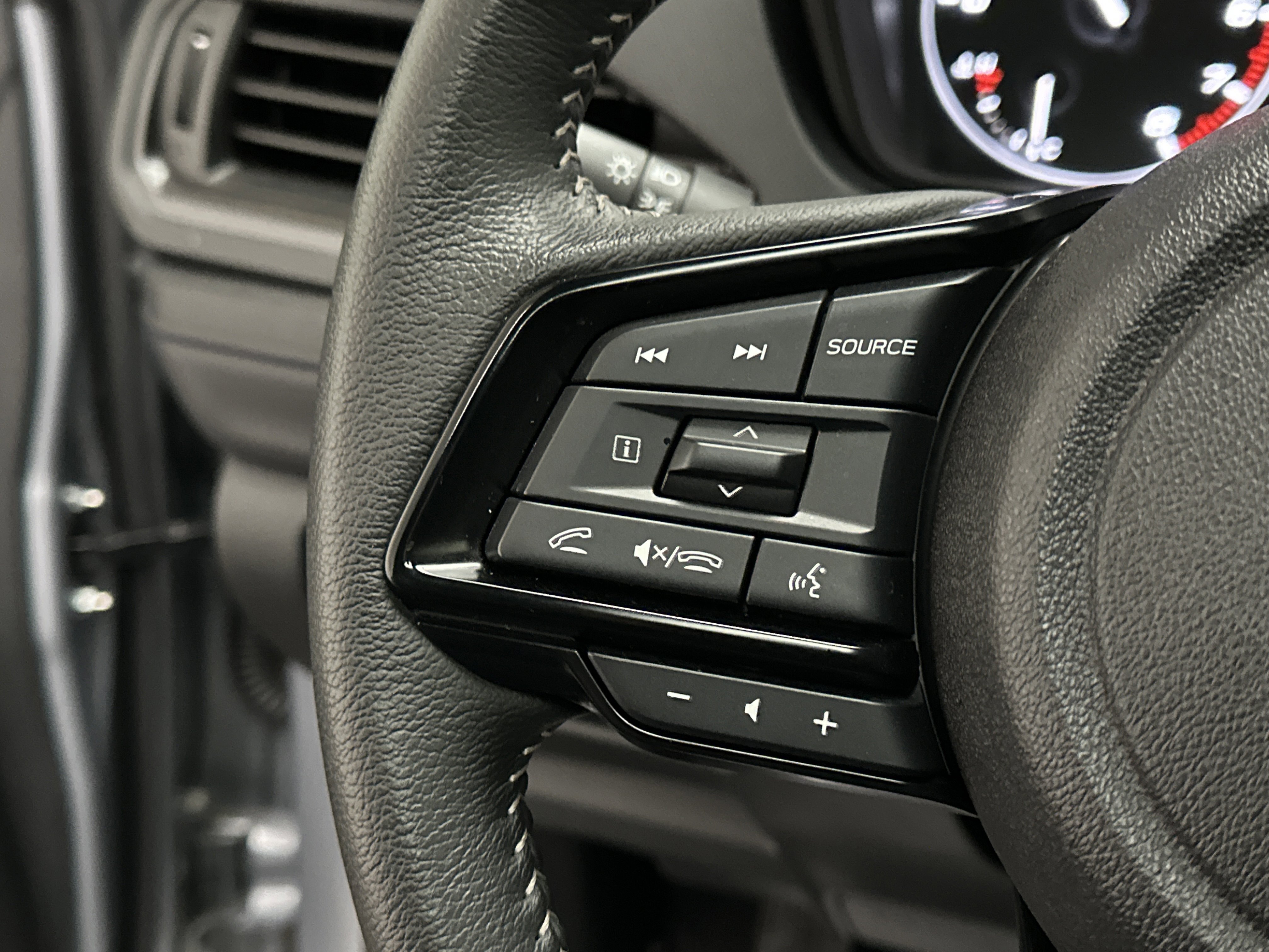 Certified 2025 Subaru Forester Premium image 25