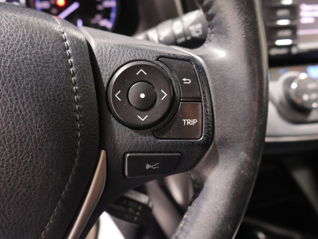 Used 2018 Toyota RAV4 XLE w/ Plus Extra Value Package AWD/4WD image 33