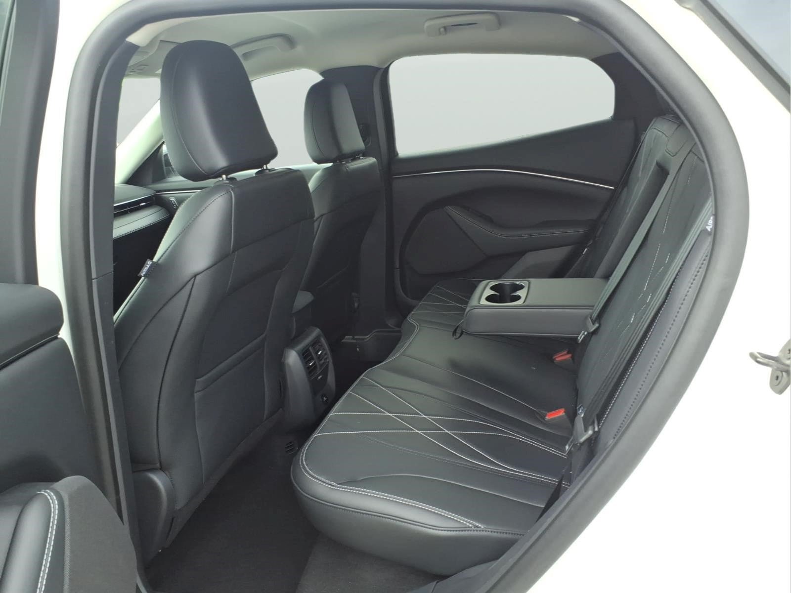 Used 2025 Ford Mustang Mach-E Select w/ Comfort Package Lite RWD image 9