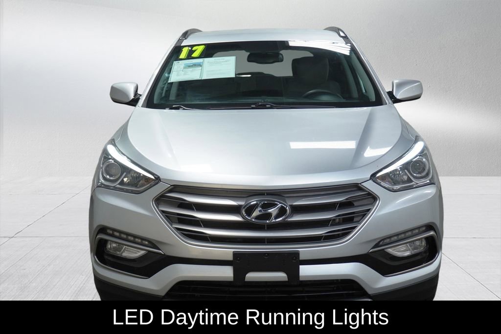 Used 2017 Hyundai Santa Fe Sport image 9