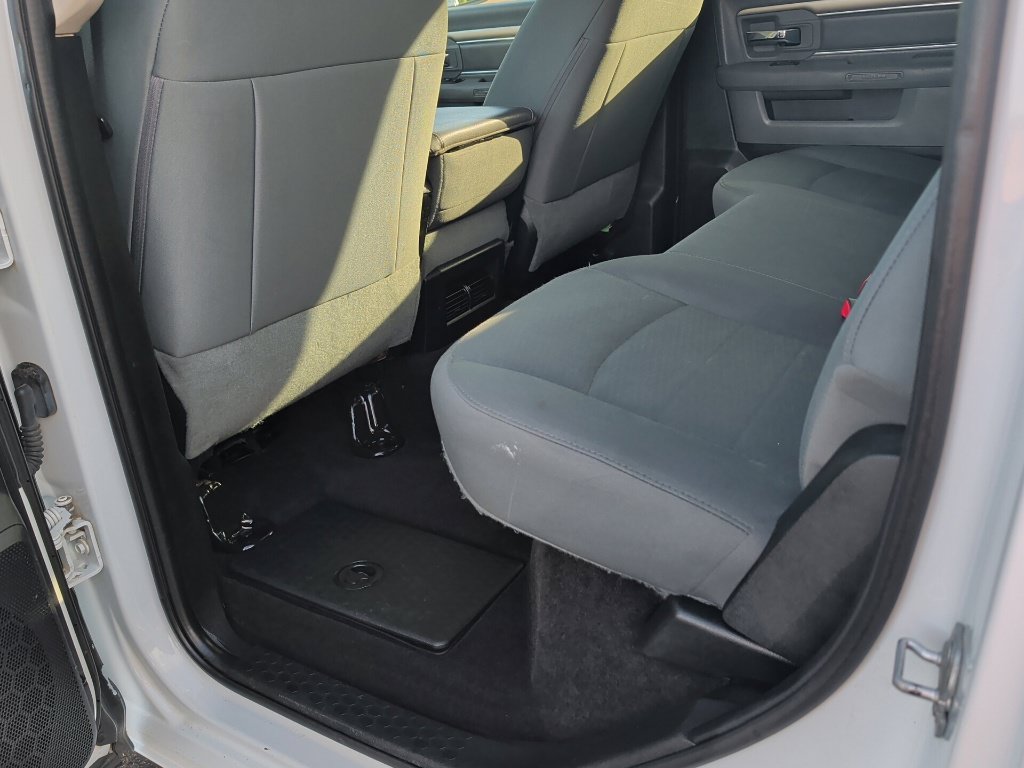 Used 2017 RAM 2500 SLT AWD/4WD image 30