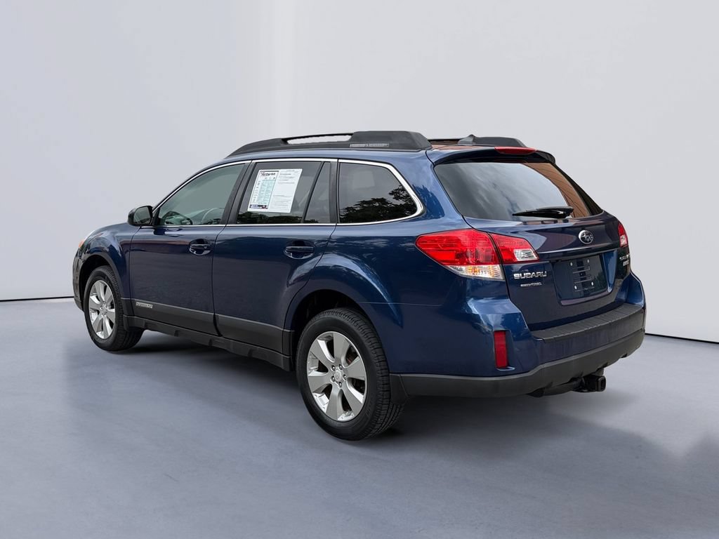 Used 2011 Subaru Outback 2.5i Limited AWD/4WD image 5