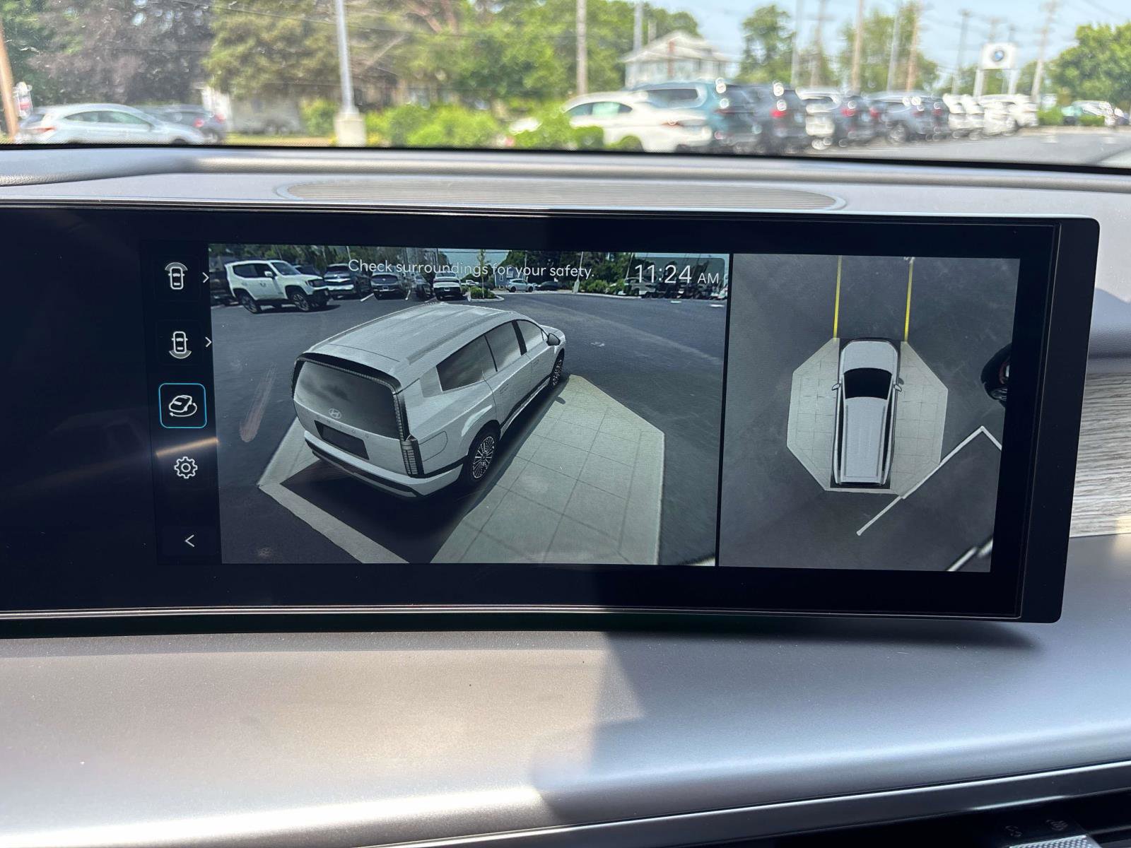 New 2026 Hyundai Ioniq 9 SEL image 11