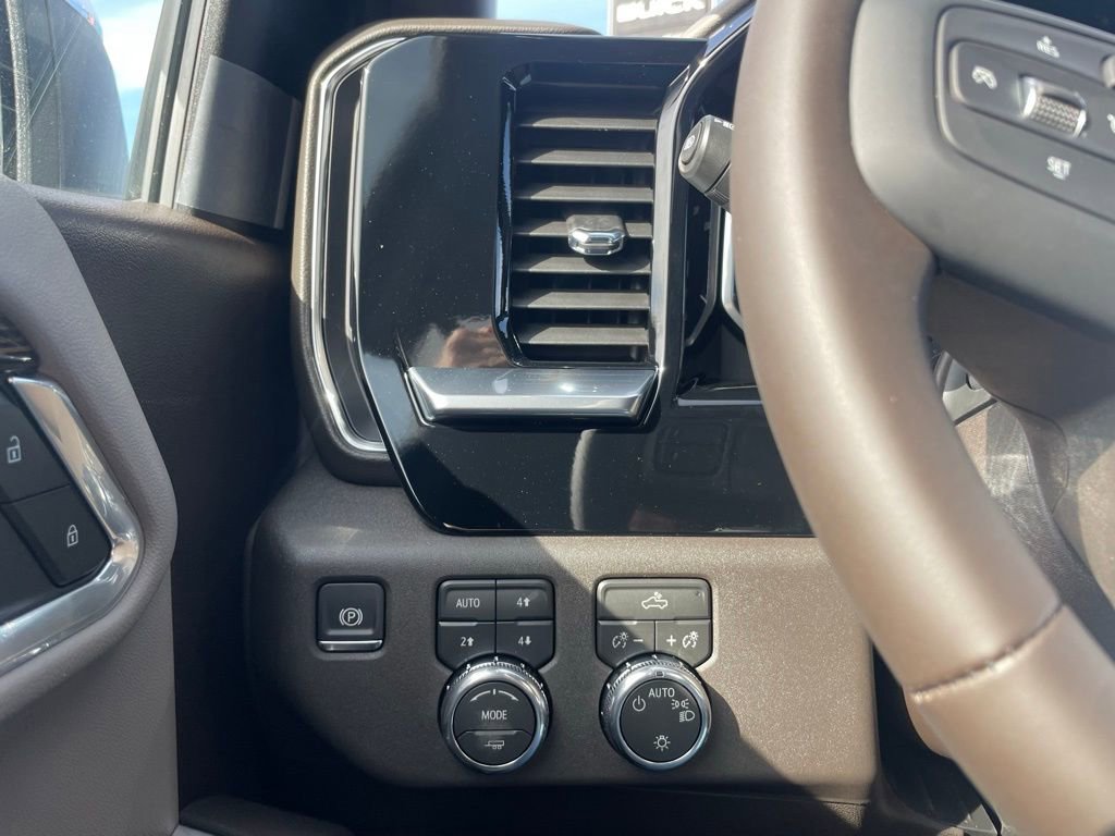 New 2026 GMC Sierra 1500 SLE w/ X31 Off-Road Package image 13