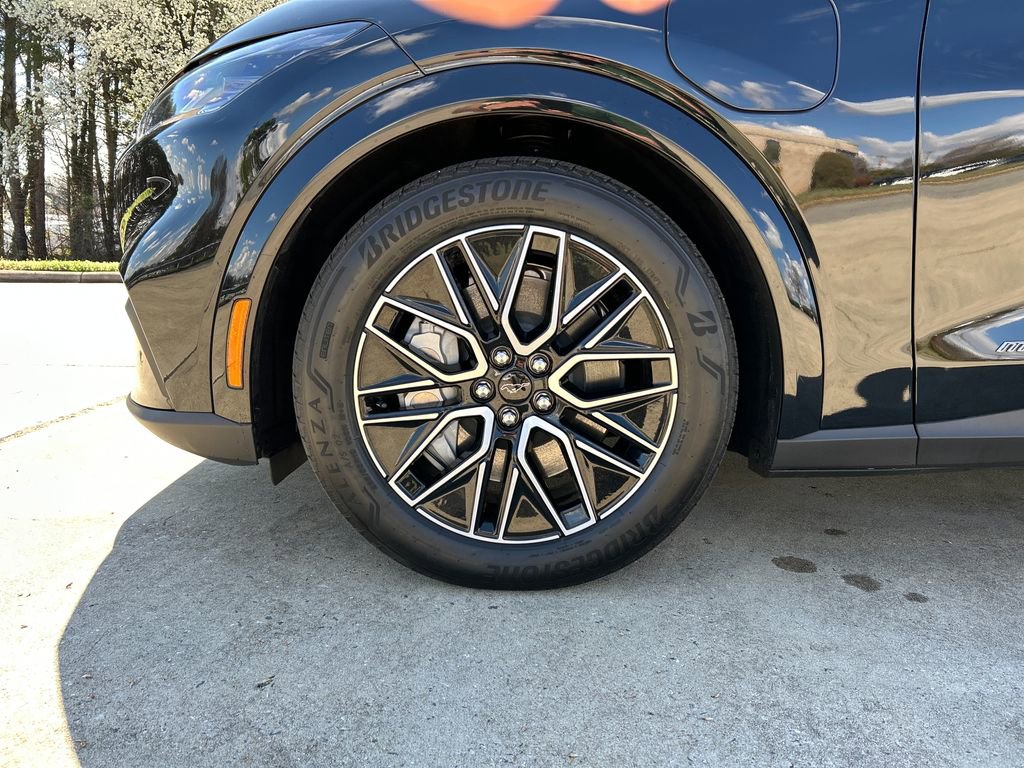 Used 2025 Ford Mustang Mach-E Premium image 28