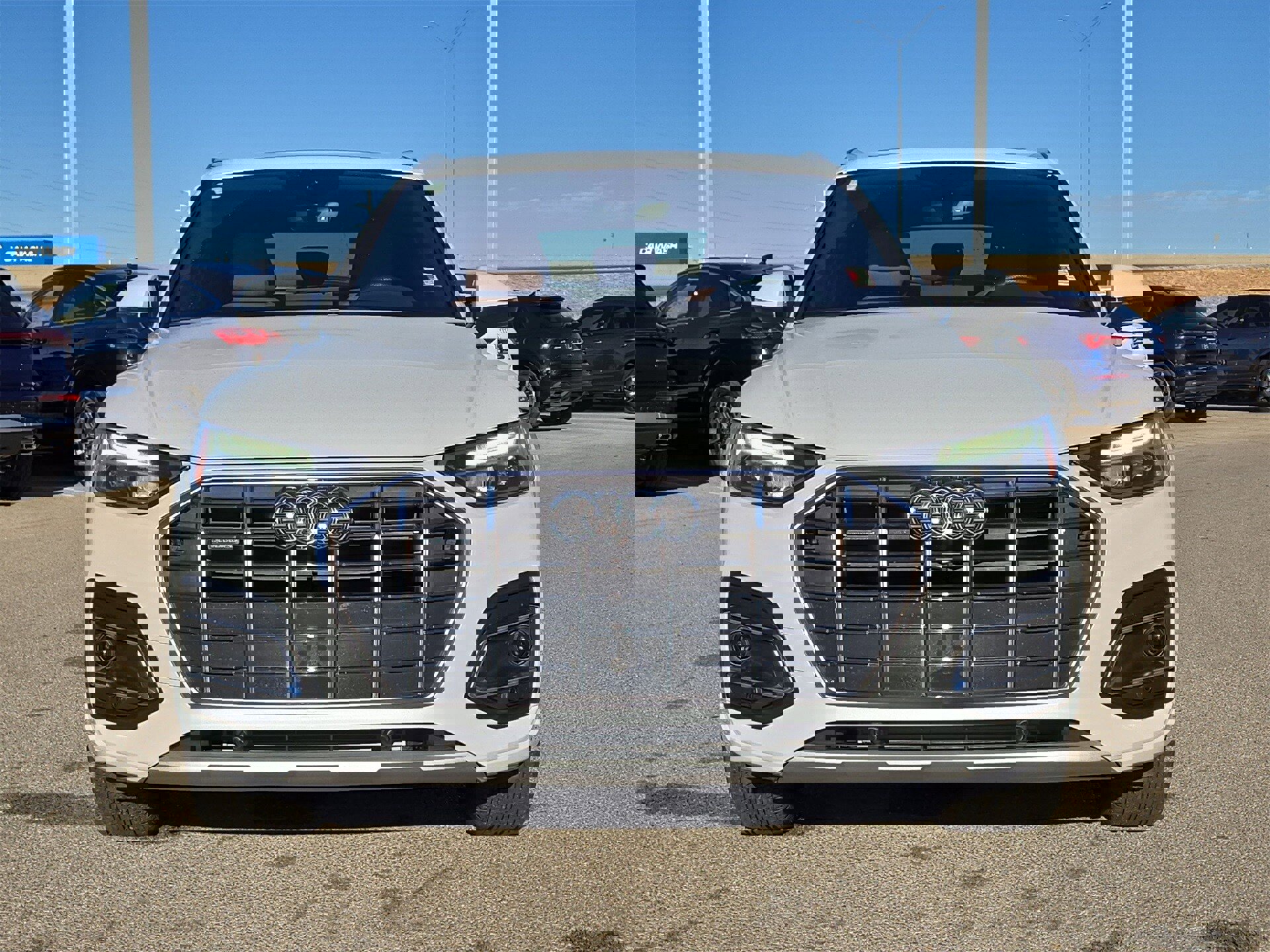 Used 2024 Audi Q5 2.0T Premium w/ Convenience Package image 10