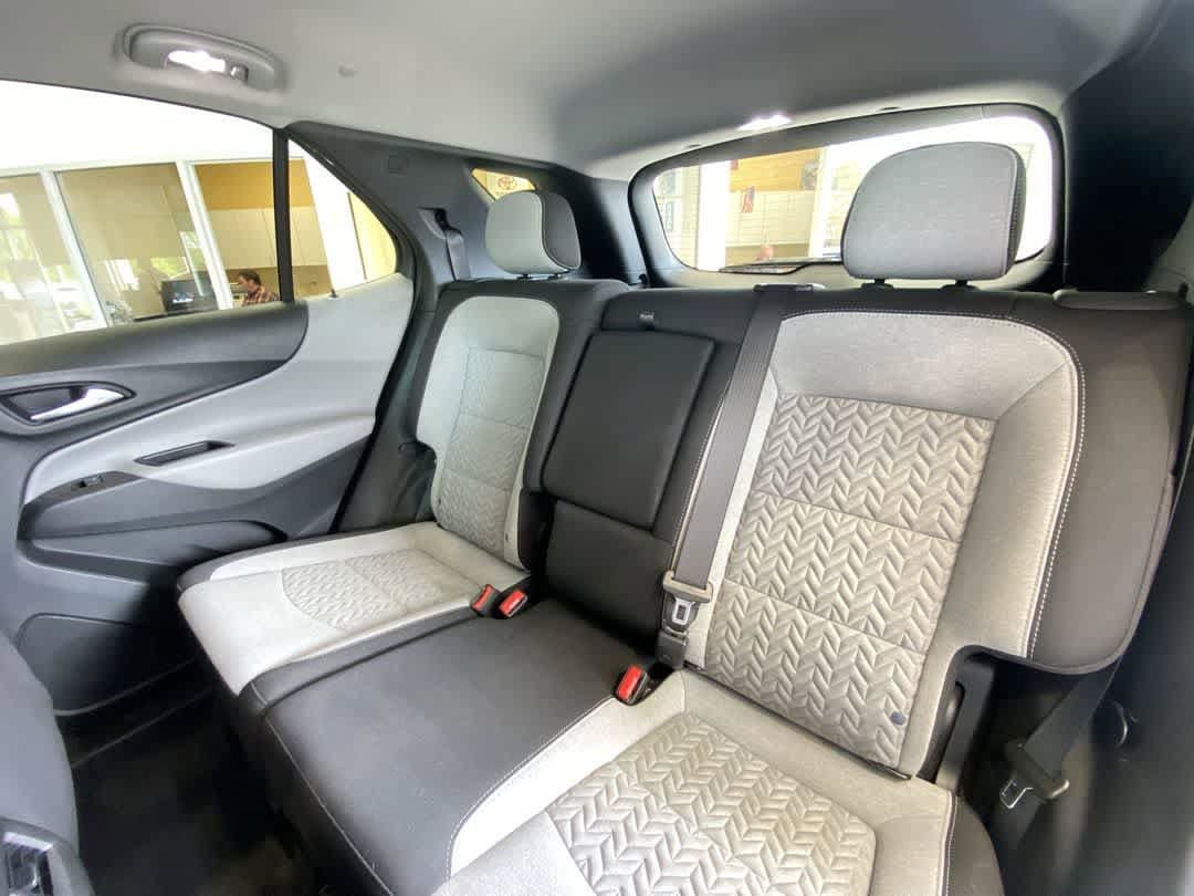 Used 2022 Chevrolet Equinox LT AWD/4WD image 24