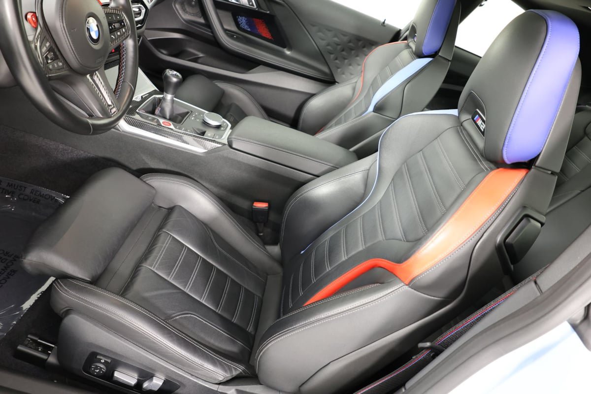 Used 2023 BMW M2 w/ Lighting Package RWD image 10