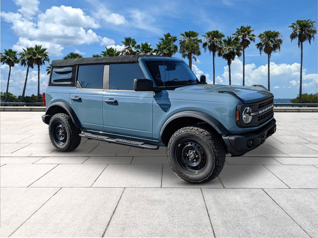 Certified 2022 Ford Bronco Black Diamond image 2