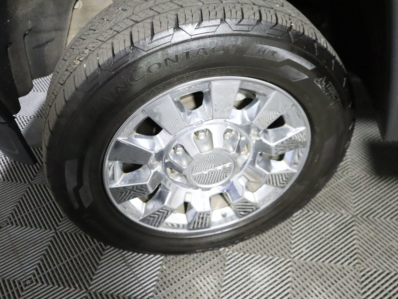 Used 2018 GMC Sierra 2500 Denali w/ Duramax Plus Package image 27