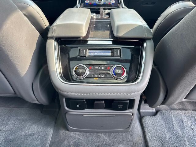 Used 2018 Lincoln Navigator L Reserve w/ Cargo Package AWD/4WD image 26