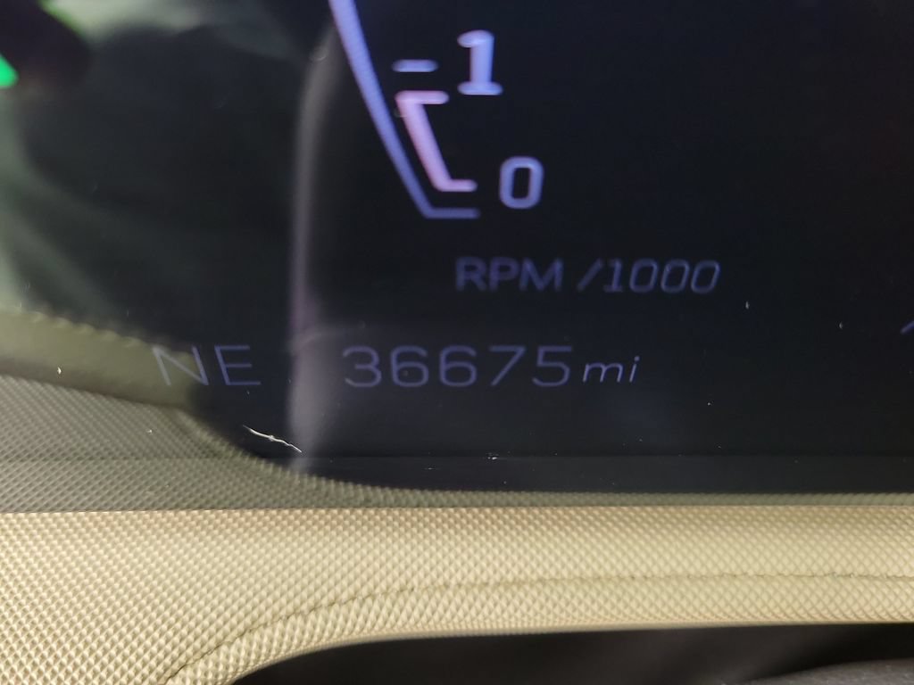 Certified 2024 Cadillac XT4 Luxury w/ Cold Weather Package FWD image 26