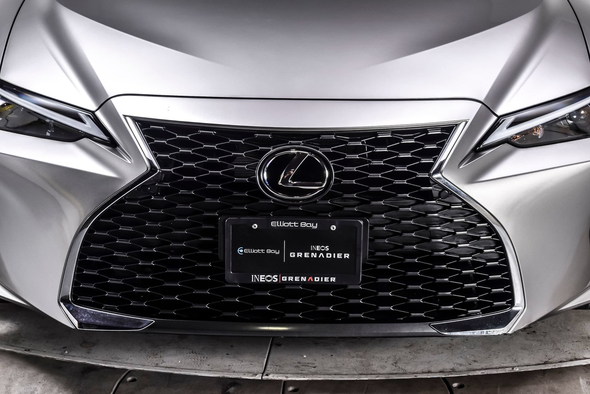 Used 2023 Lexus IS 300 w/ Premium Package RWD image 9