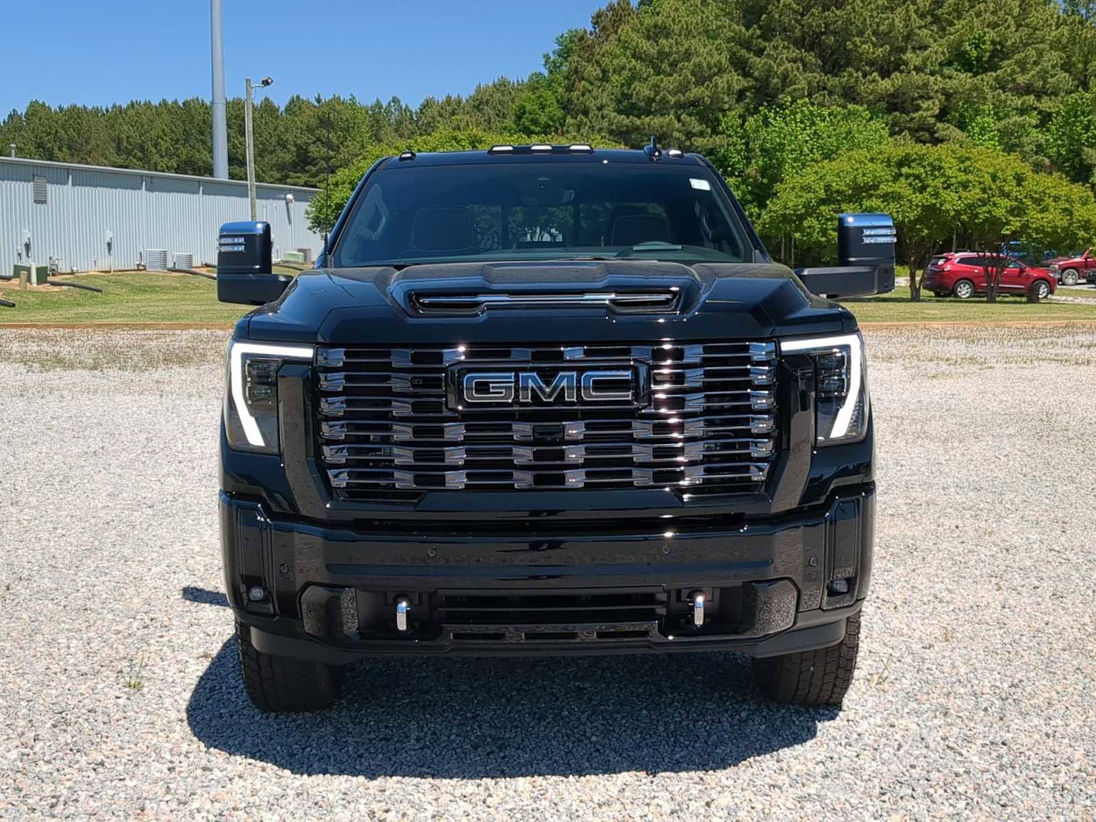 New 2026 GMC Sierra 2500 Denali Ultimate AWD/4WD image 3