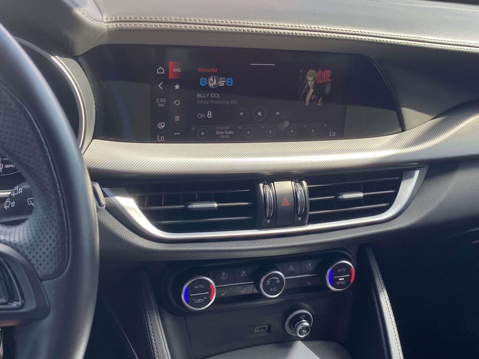 Used 2022 Alfa Romeo Stelvio Veloce image 6