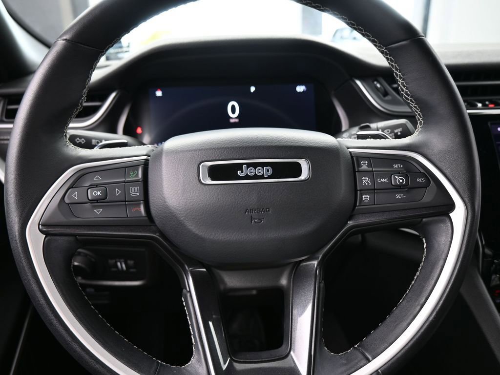 Used 2021 Jeep Grand Cherokee L Laredo image 28